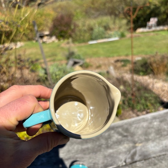 Le Creuset 12oz French press - Picture 3 of 4